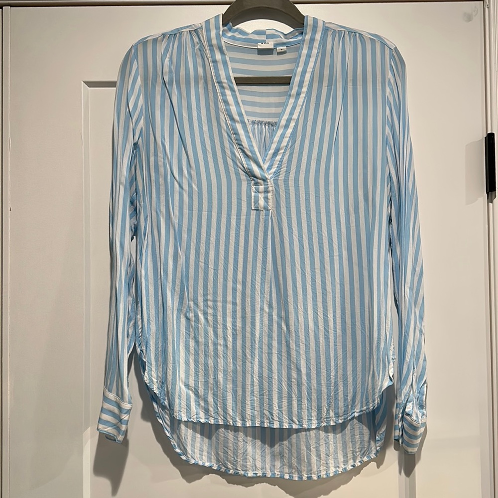 GAP cotton lightweight blouse